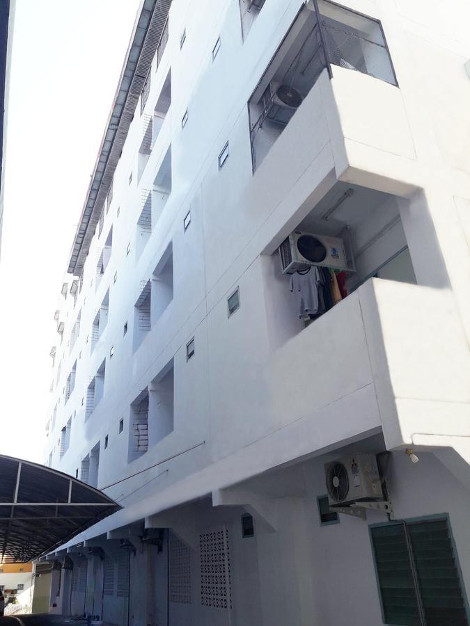 De Nymph Nakhon Sawan Exterior foto
